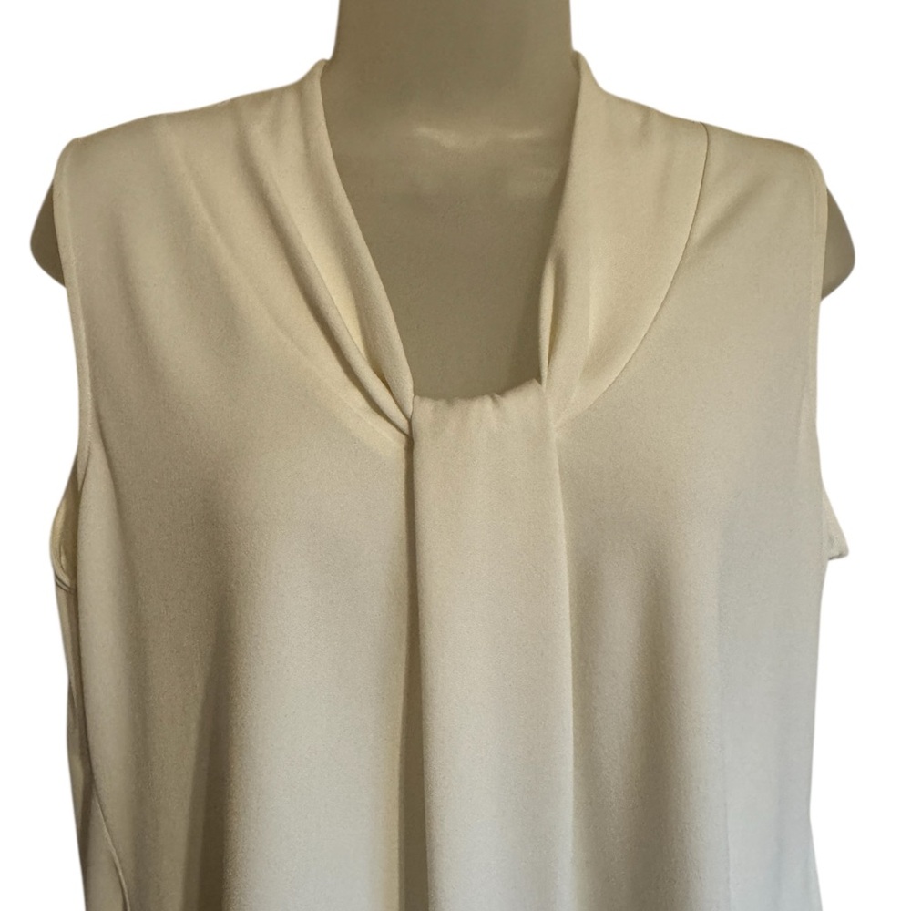 Chico's Ivory Sleeveless V-Neck Detail  Shell/Blouse    LARGE     # L - Picture 2 of 6